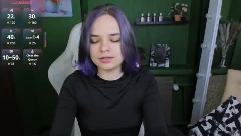 Gina online show from December 2025 09:59:02 AM