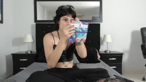 Snapshot of caitlynwheler chatting on January 2025 09:29:02 PM caitlynwheler online show from January 2025 09:29:02 PM