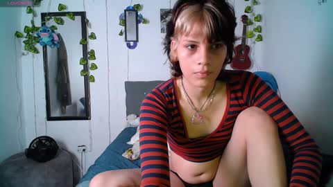 Snapshot of caitlynwheler chatting on February 2025 10:57:01 AM caitlynwheler online show from February 2025 10:57:01 AM