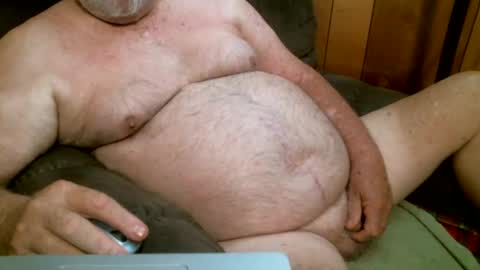 Snapshot of cajungrey75 chatting on October 2025 10:33:01 AM cajungrey online show from October 2025 10:33:01 AM