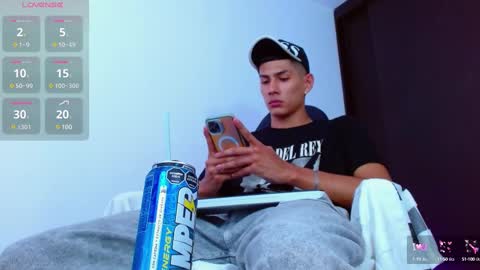 Snapshot of calavalerio chatting on March 2025 08:01:02 PM Valerio online show from March 2025 08:01:02 PM