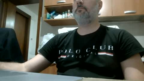 Snapshot of caldoski chatting on May 2026 09:44:01 PM caldoski online show from May 2026 09:44:01 PM