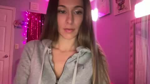 Snapshot of calibarbie24 chatting on November 2025 06:48:01 AM calibarbie24 online show from November 2025 06:48:01 AM