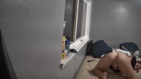 Snapshot of caliibaddie chatting on October 2025 04:44:02 AM caliibaddie online show from October 2025 04:44:02 AM