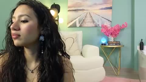 Snapshot of calipso_parisi chatting on November 2025 01:25:02 PM Calipso Parisi online show from November 2025 01:25:02 PM