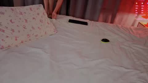 Nancy  Please thumbs up me  online show from November 2025 04:25:01 PM