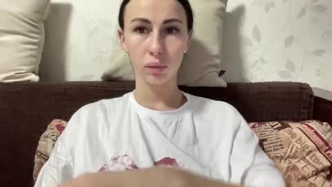 Anna online show from December 2025 05:49:01 AM