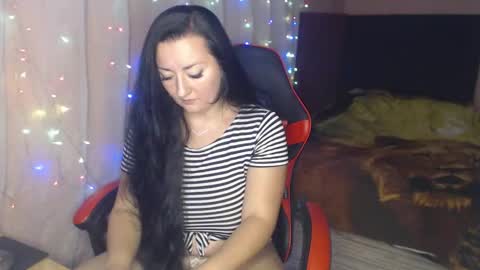 Shaya online show from November 2025 04:40:02 PM