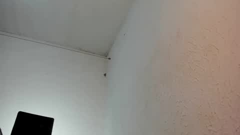 Snapshot of calliedemon_ chatting on November 2025 10:48:02 AM Callie online show from November 2025 10:48:02 AM