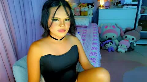 Mia online show from February 2026 05:00:02 PM