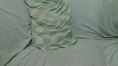 callme_pogs online show from February 2026 07:18:02 AM