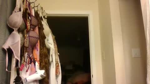 Snapshot of callmebabyt chatting on September 2025 03:02:02 PM callmebabyt online show from September 2025 03:02:02 PM