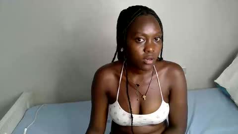 Snapshot of callmemonday chatting on October 2025 09:07:01 AM Monday online show from October 2025 09:07:01 AM