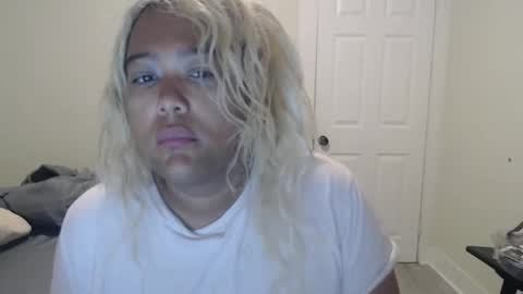 Snapshot of cals9x chatting on September 2025 12:32:02 PM camzxoxox online show from September 2025 12:32:02 PM