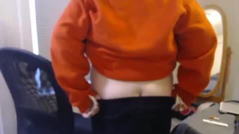 Snapshot of cals9x chatting on November 2025 02:19:01 PM camzxoxox online show from November 2025 02:19:01 PM