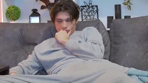 Snapshot of calvin_cay chatting on March 2025 03:35:01 AM Calvin online show from March 2025 03:35:01 AM