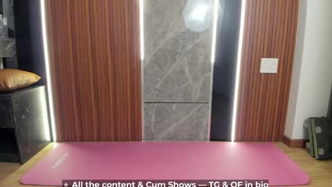 Hey I am Calvin  online show from April 2026 07:07:02 PM