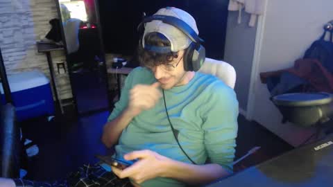 calvin_tanner online show from November 2025 03:38:02 PM