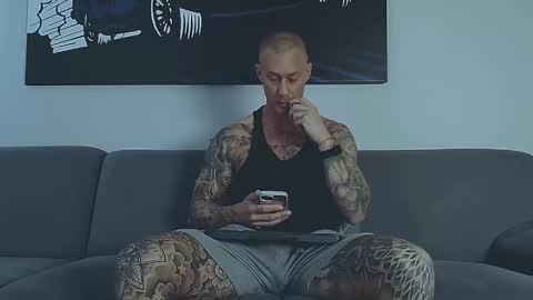 Calvin  online show from February 2026 07:41:02 AM