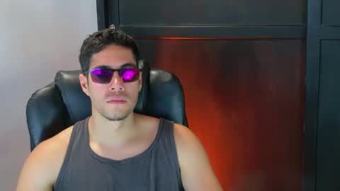 camara110 online show from September 2025 09:39:02 PM