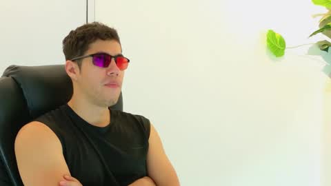 camara110 online show from November 2025 11:40:02 PM