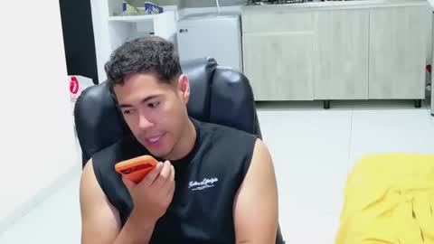 camara110 online show from February 2026 02:10:01 AM