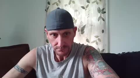 Snapshot of camaro383ci1994 chatting on January 2025 06:52:01 PM Chillaxin lets talk online show from January 2025 06:52:01 PM