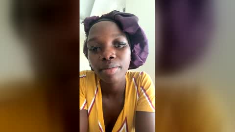 Snapshot of camclit chatting on January 2026 05:27:02 PM Princess online show from January 2026 05:27:02 PM