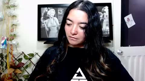 camelia online show from February 2025 12:29:01 PM