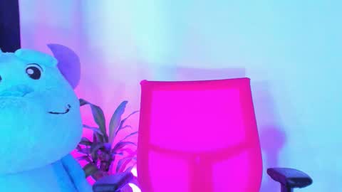 Snapshot of camelyharrper1 chatting on November 2025 06:30:02 PM camelyharrper1 online show from November 2025 06:30:02 PM