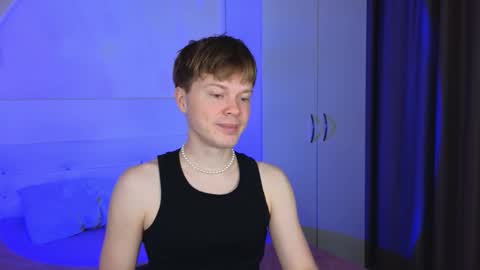 Cameron online show from November 2025 09:22:01 AM