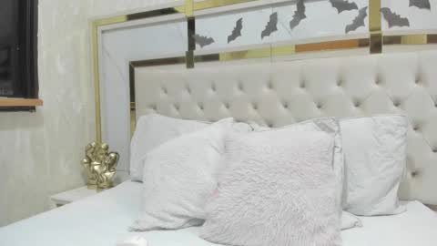 Snapshot of cameron_hearts chatting on October 2025 11:51:02 AM cameron_hearts online show from October 2025 11:51:02 AM