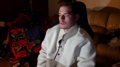 Snapshot of camerondt chatting on January 2025 01:02:01 AM camerondt online show from January 2025 01:02:01 AM