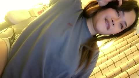 Snapshot of camgirl_jade chatting on May 2026 06:42:02 AM Jade online show from May 2026 06:42:02 AM