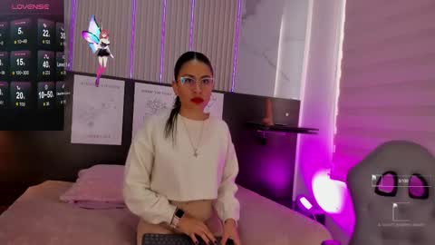 cami_as online show from October 2025 01:23:02 PM