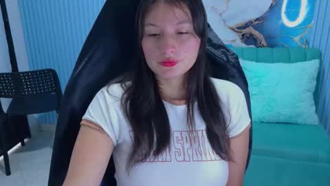 Snapshot of cami_boobss1 chatting on November 2025 11:24:02 AM Cami online show from November 2025 11:24:02 AM