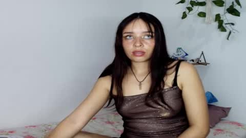 Snapshot of cami_casti777 chatting on November 2025 09:56:02 AM trini-1000 online show from November 2025 09:56:02 AM