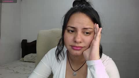 Camila Valbuena online show from September 2025 09:08:02 PM