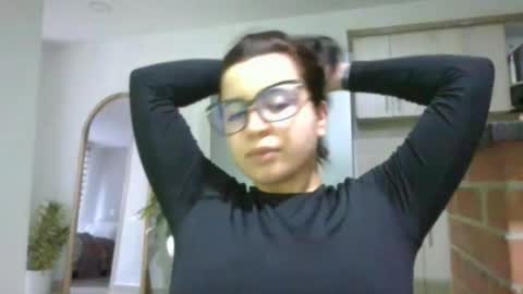 Snapshot of camidoll_10 chatting on January 2025 10:59:01 PM camila online show from January 2025 10:59:01 PM