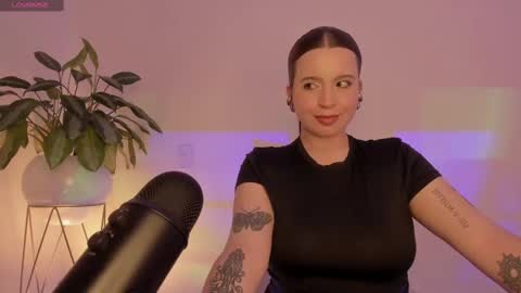 Snapshot of camidoll_10 chatting on March 2025 01:27:01 AM camila online show from March 2025 01:27:01 AM