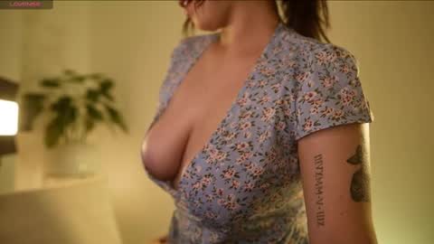 Snapshot of camidoll_10 chatting on September 2025 12:48:02 AM camila online show from September 2025 12:48:02 AM