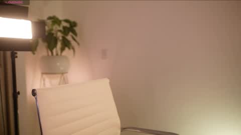 Snapshot of camidoll_10 chatting on November 2025 12:31:02 AM camila online show from November 2025 12:31:02 AM