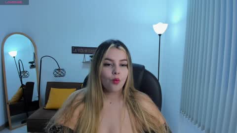 Camila online show from January 2025 11:13:02 PM