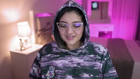 Camila buitrago online show from December 2024 11:36:02 PM