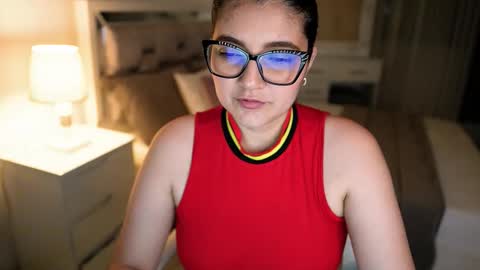 Camila buitrago online show from November 2025 11:25:01 PM