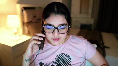 Camila buitrago online show from January 2026 12:14:02 AM