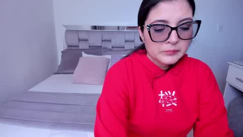 Camila buitrago online show from May 2026 07:59:02 PM