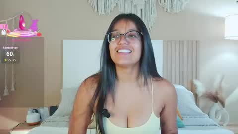 camila_bustamante_ online show from March 2026 03:52:01 PM