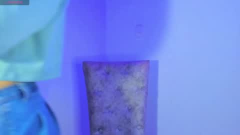  s online show from February 2025 05:15:02 AM