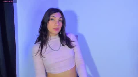  s online show from February 2025 02:17:02 AM